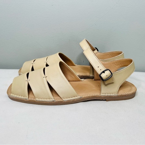 NWOT Hereu Morella Flat Sandals in Beige - Picture 7 of 16